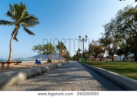Khor Fakkan, United Arab Emirates - March 16, 2019: Khor Fakkan Public Beach In The Emirate Of Sharj