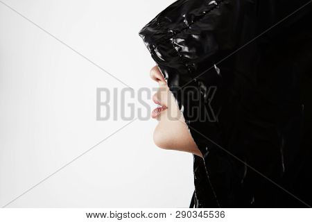 Portrait Of Fashion Beautiful Brunette Girl Wearing Black Leather Jacket With Fresh Daily Makeup Pos