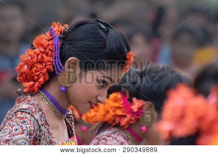Kolkata , India - March 1, 2018: Expression Of Girl Dancer, Dressed In Traditional Indian Sari And P