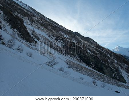 Beautiful Winter Landscape Skitouring In Venedigergruppe