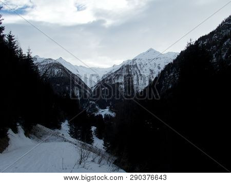 Beautiful Winter Landscape Skitouring In Venedigergruppe