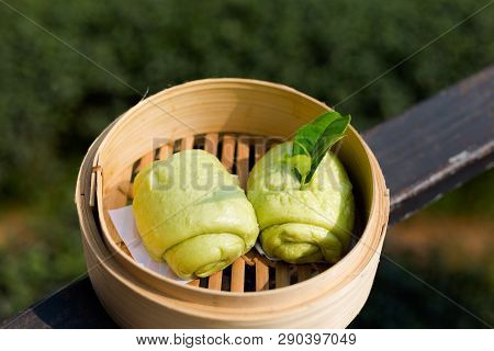 Thai Green Tea Buns