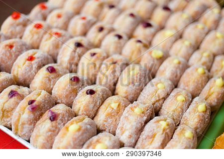Thai Sweet Fried Donuts