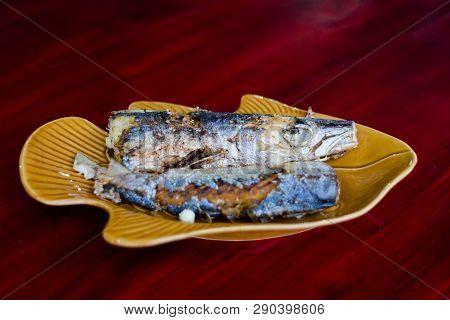 Fresh Fried Barracuda Fish