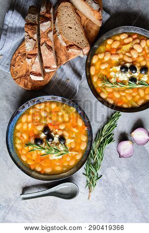 Fasolatha – Delicious Greek White Bean Soup