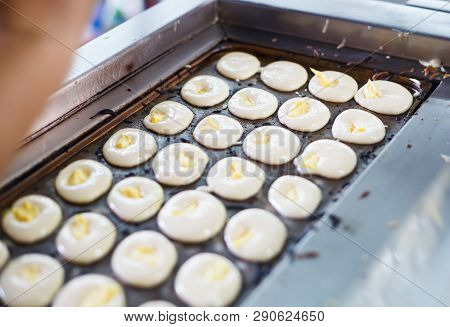 Vendor Cooking Khanom Kai (chinese Egg Cake), Traditional Thai Baked Sweet Dessert Mini Castella Cak