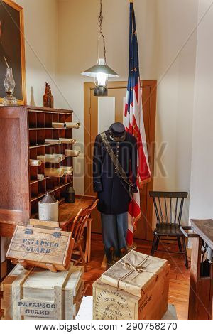Ellicott City, Md - March 9, 2019: B&o Railroad Station Administrative Office With Civil War Union S