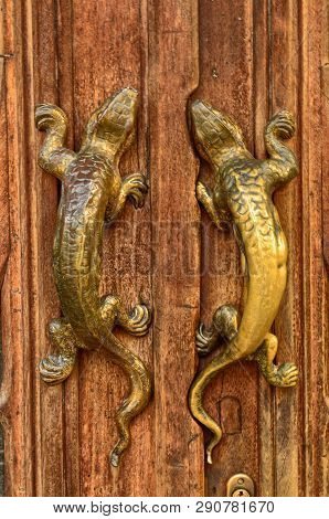 The House Of Victory Or House Of Dragons