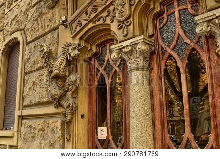 The House Of Victory Or House Of Dragons
