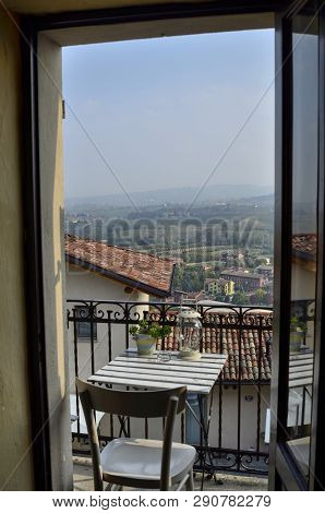 Neive, Piedmont, Italy. October 2018. From The Historic Center Some Viewpoints
