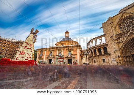 Ultra Long Exposure Of Offering Virgin And Cathedral