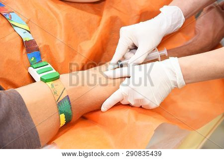 Plasmolifting. Injections For Rejuvenation And Skin Regurgitation From Human Plasma. A Modern Beauty