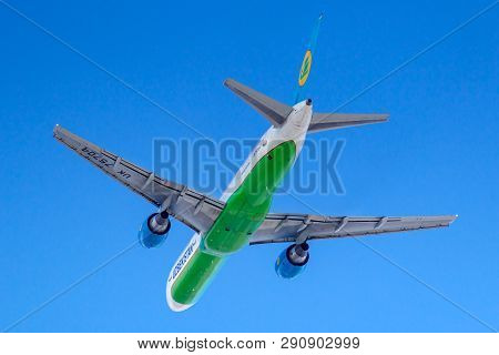 Moscow, Russia - March 20, 2019: Aircraft Boeing 757-231 Uk75704 Of Uzbekistan Airways Takes Off At 