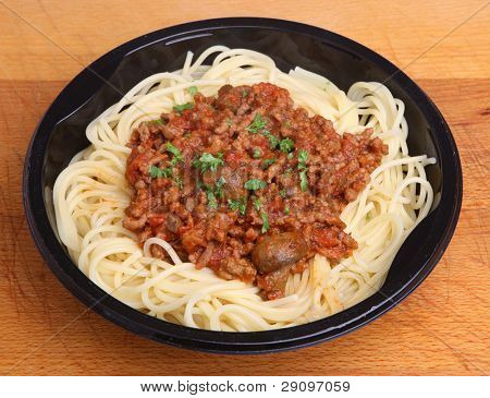Spagetti bolognese valmis ateria muovinen Tray