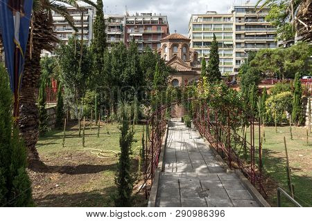 Thessaloniki, Greece - September 30, 2017: Аntique Byzantine Church Of Panagia Chalkeon In The Cente