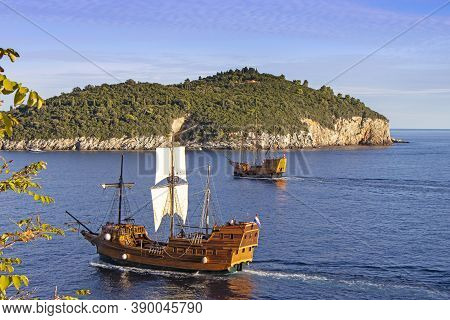 Dubrovnik, Croatia - 02. September 2020: Tirena And Karaka, Tourist Replica Of Wooden Medieval Ships