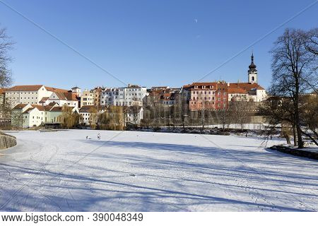 Colorful Royal Snowy Medieval Town Pisek Above The Frozen River Otava, Czech Republic