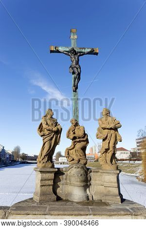 Colorful Royal Snowy Medieval Town Pisek Above The Frozen River Otava, Czech Republic