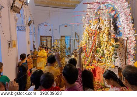 Kolkata, West Bengal, India - 6th October 2019 : Flowers Are Thrown, Prayers Made And Pushpanjali Be