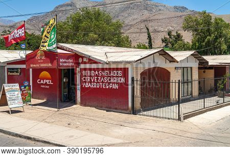 Vicuna, Chile - December 7, 2008: Downtown. Facade And Building Of Minimarket Grocery Store Along St