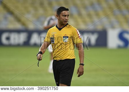 Rio, Brazil - October 17, 2020: Gilberto Rodrigues Castro Junior Referee In Match Between Fluminense