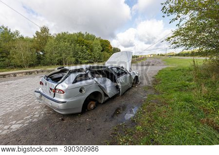 Drawsko, Zachodniopomorskie / Poland - October, 09, 2020: Destroyed Passenger Car. Car After A Road 