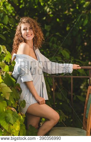 Femininity Sexy Woman Image & Photo (Free Trial) | Bigstock