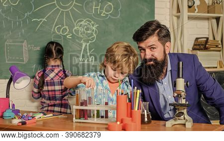 Critical Thinking And Problem Solving. Science Club Afterschool Program. Experience And Knowledge. P