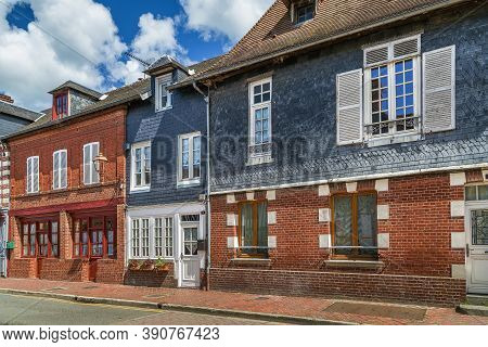 Street With Historical Houses In Beuvron-en-auge, France