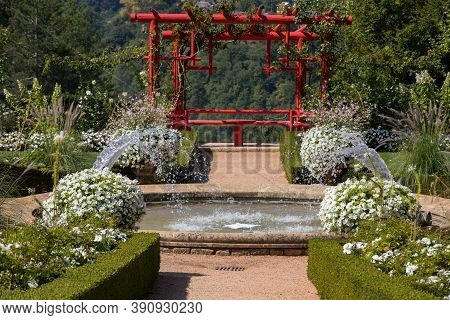 Eyrignac, France - September 2, 2018: White Garden In The Picturesque Jardins Du Manoir D Eyrignac I