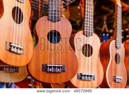 Chitarra ukulele per vendere