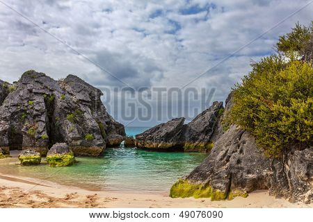 Jobsons Cove Beach na costa sul de Bermuda.