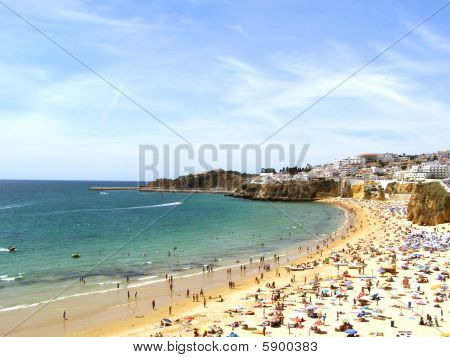 Albufeira Beach 
