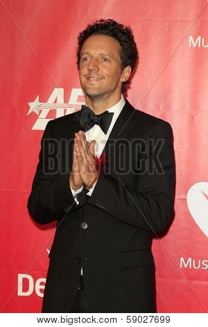 LOS ANGELES - JAN 24:  Jason Mraz at the 2014 MusiCares Person of the Year Gala in honor of Carole King at Los Angeles Convention Center on January 24, 2014 in Los Angeles, CA