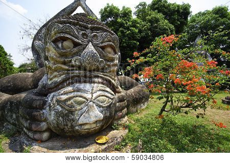 Buddha Statues At The Beautiful And Bizarre Buddha Park In Vientiane/laos.