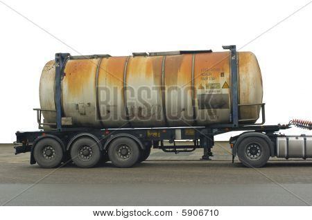 Rusty Chemical Tanker séparé