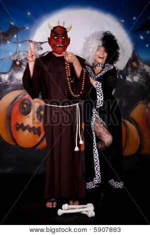 Halloween Lady Cruella De Vil