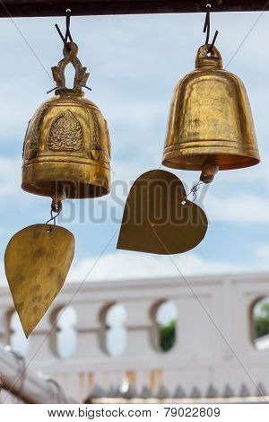Gloden Bell