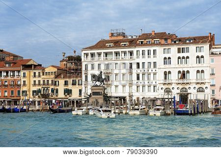 Hotel Londra Palace In Venice, Italy