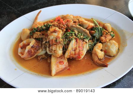 Stir Fried Spicy Seafood