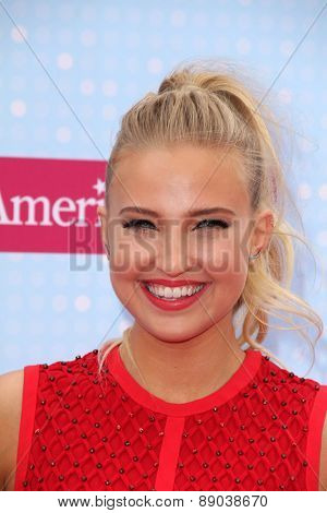LOS ANGELES - APR 25:  Veronica Dunne at the Radio DIsney Music Awards 2015 at the Nokia Theater on April 25, 2015 in Los Angeles, CA