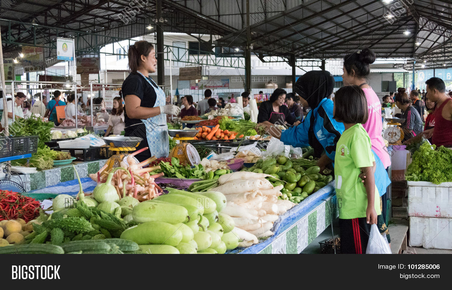 People Buy Sell Food Image & Photo (Free Trial) Bigstock