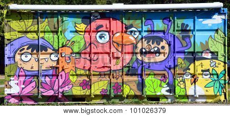 Street art Montreal alien