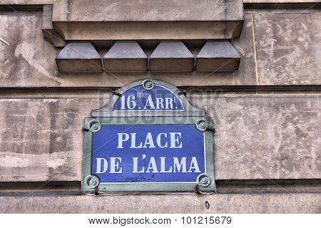 Paris Square