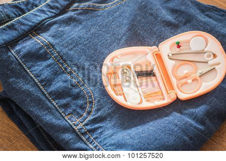 Sewing Toolkit Prepare To Fix Jean