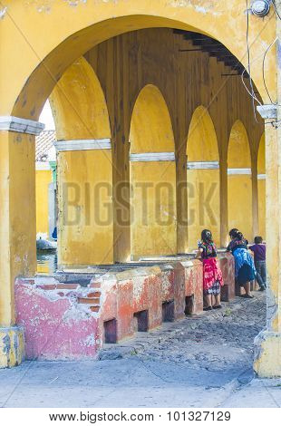 Antigua Street Laundry