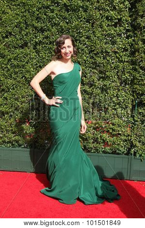 vLOS ANGELES - SEP 12:  Kristen Schaal at the Primetime Creative Emmy Awards Arrivals at the Microsoft Theater on September 12, 2015 in Los Angeles, CA
