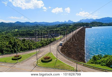 Ratchaprapha Dam