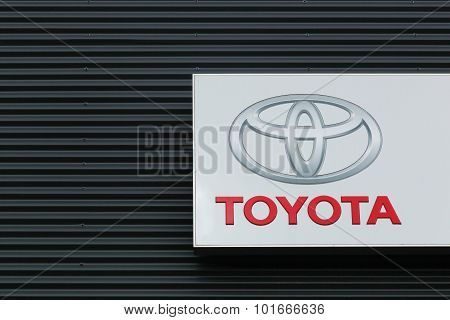 Skanderborg, Denmark - August 5, 2015: Toyota logo on a facade of a dealer.
Toyota motor corporation is a japanese automotive manufacturer headquartered in Toyota, Aichi, Japan