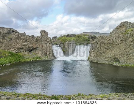 Hjalparfoss